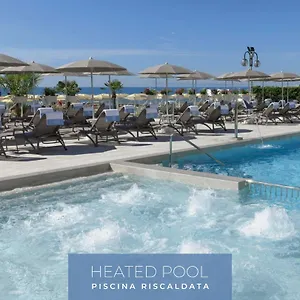 Cavalieri Palace & Hotel